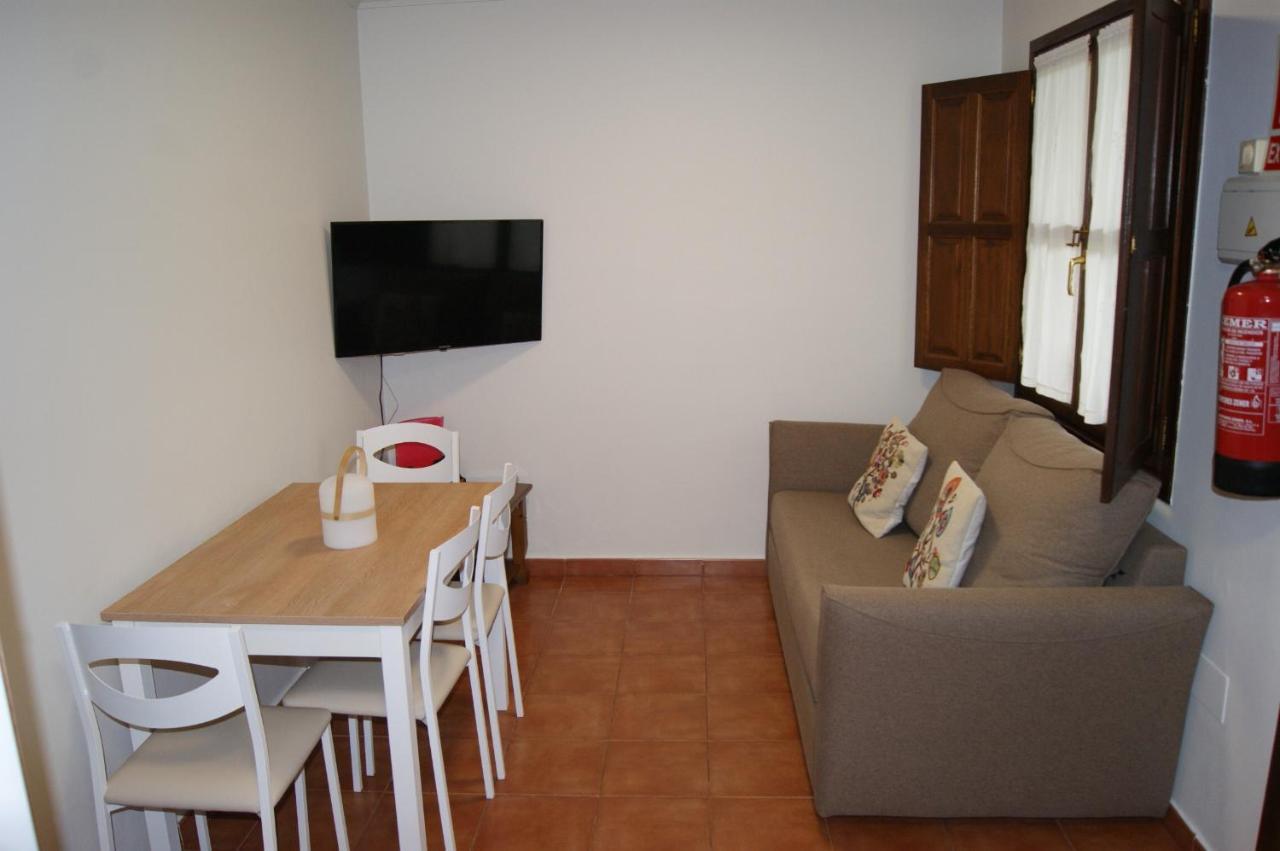 Apartamentos Camin De Pelayo Las Rozas Exterior photo